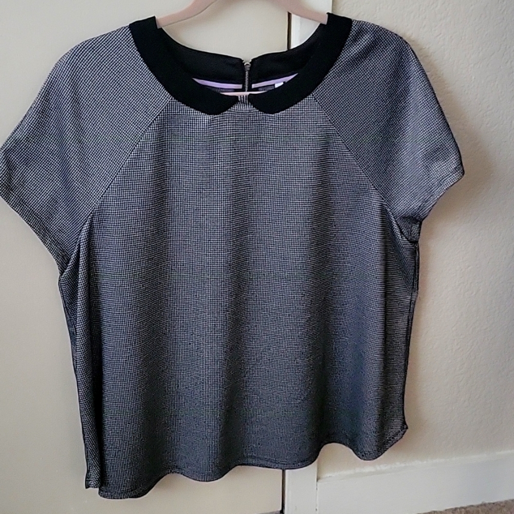 Women's Top